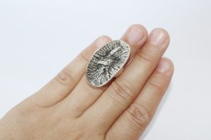 anillo personalizado en plata