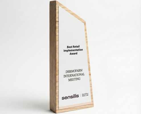 trofeo sencillo de madera