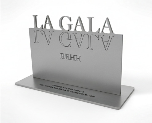 trofeos en acero inoxidable